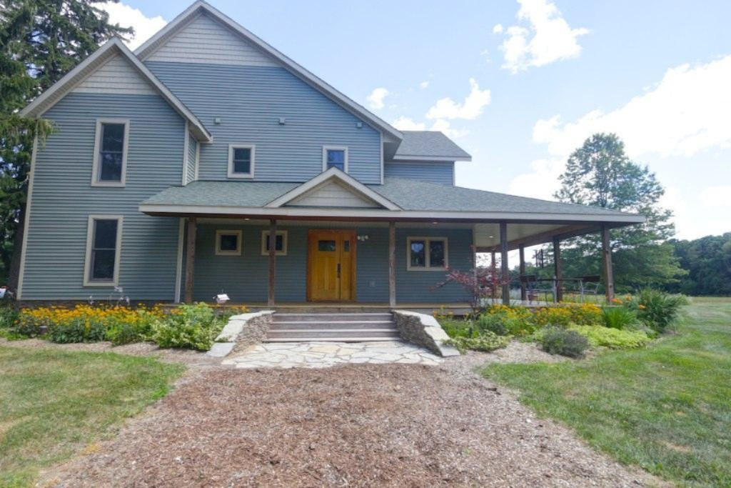 11215 Cressey Road Plainwell, MI 49080 - Photo 4 of 42 33_36210237656_o