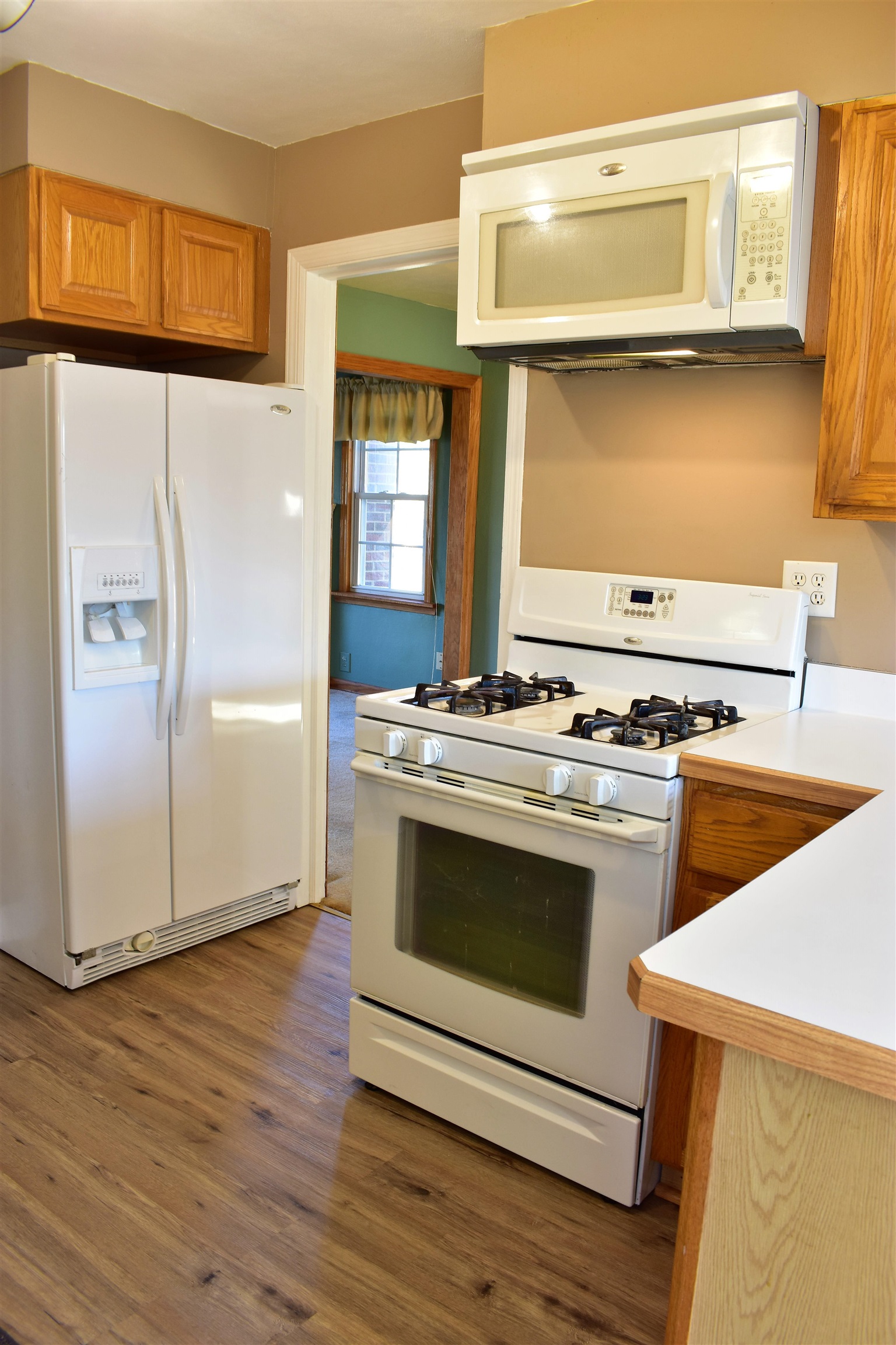 1812 Halsted Road Rockford, IL 61103 - Photo 11 of 40 Gallery Image 11