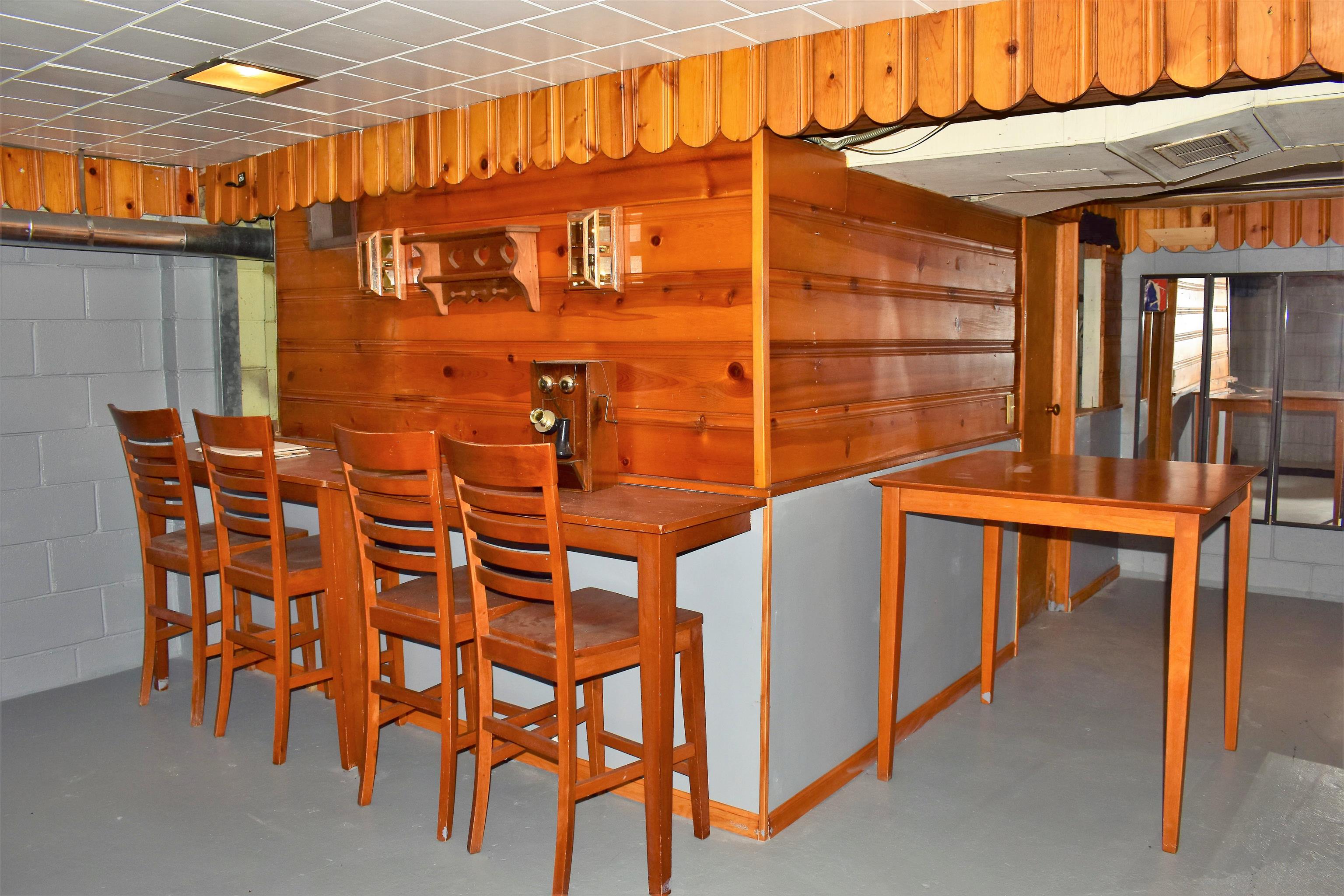 1812 Halsted Road Rockford, IL 61103 - Photo 30 of 40 Gallery Image 30
