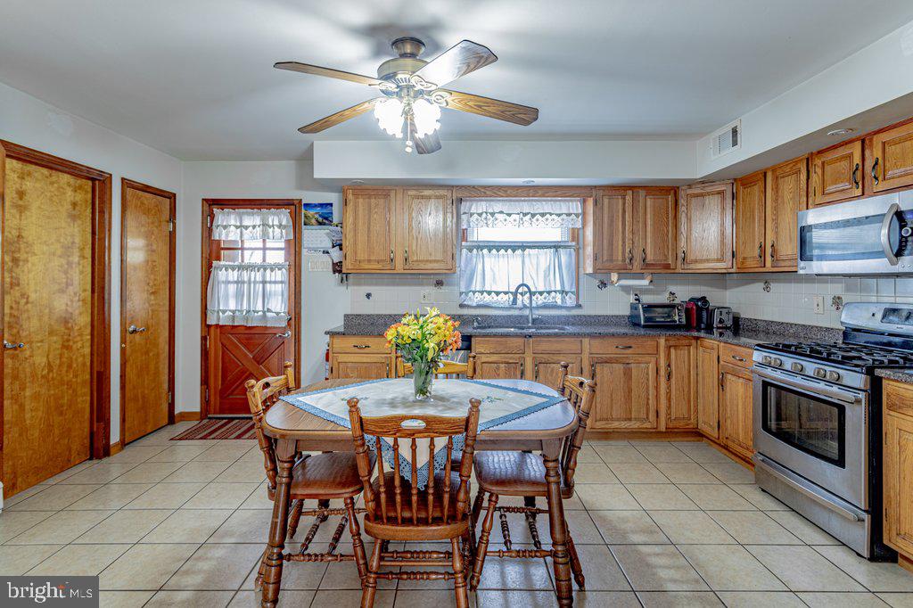 615 Rancocas Avenue Riverside, NJ 08075 - Photo 13 of 41