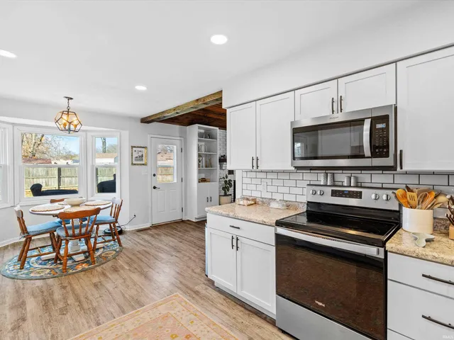 $320,000 | 4248 North Congress Avenue, Evansville, IN 47711