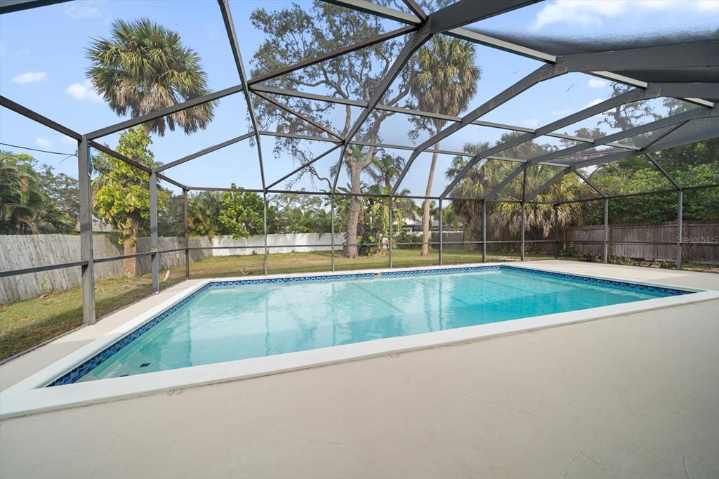 11 Jeff Road Largo, FL 33774 - Photo 31 of 44