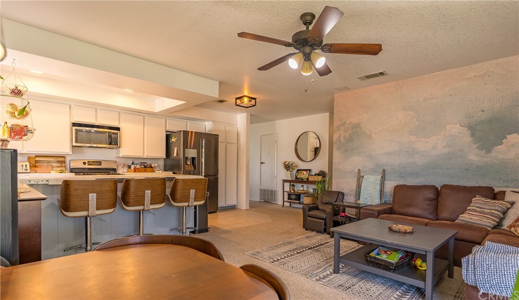 1344 Baseline Road La Verne, CA 91750 - Photo 8 of 18 Gallery Image 8