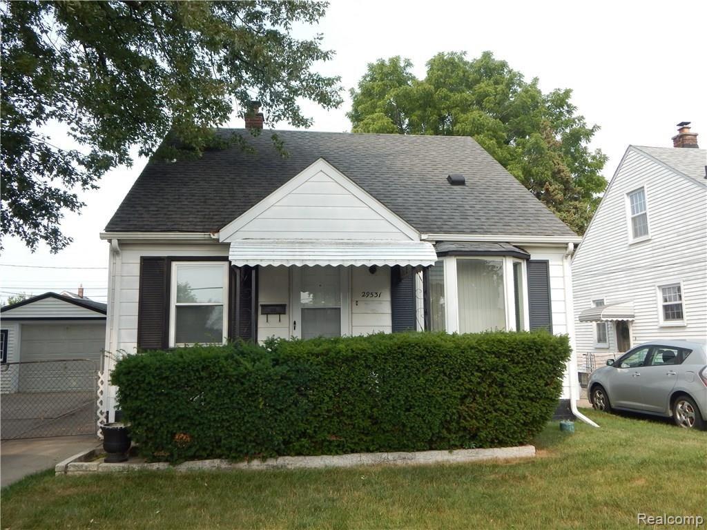 29531 KELLY RD (34).JPG