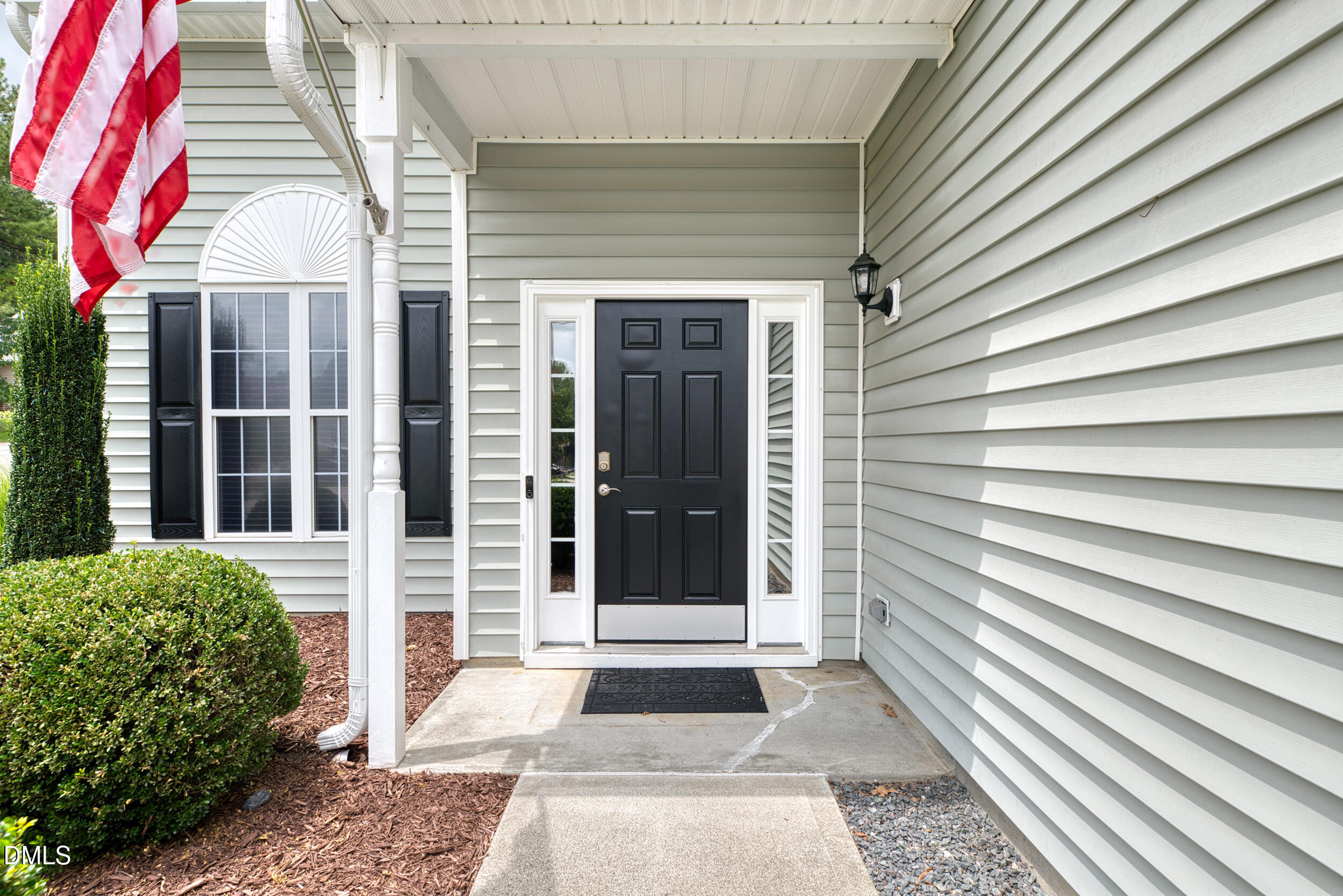 3 -4615 balance fox dr, exterior