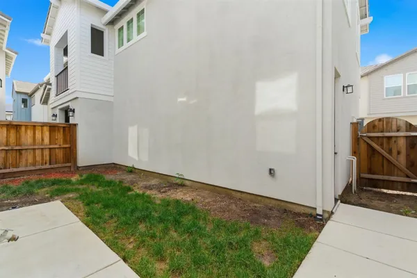 $528,000 | 17373 Atwater Drive, Lathrop, CA 95330