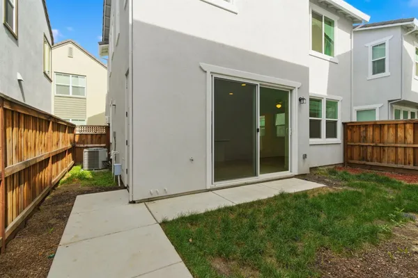 $528,000 | 17373 Atwater Drive, Lathrop, CA 95330