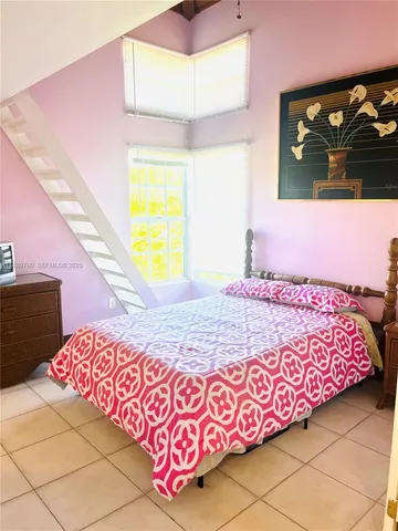 $3,600 | 202 West Canal Drive, Key Largo, FL 33037