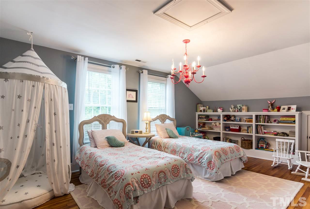 1605 Pineview Street Raleigh, NC 27608 - Photo 14 of 25