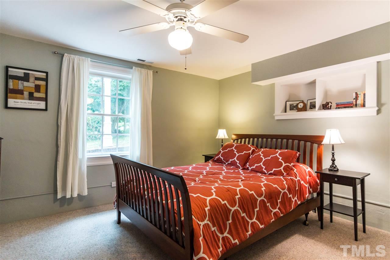 1605 Pineview Street Raleigh, NC 27608 - Photo 16 of 25
