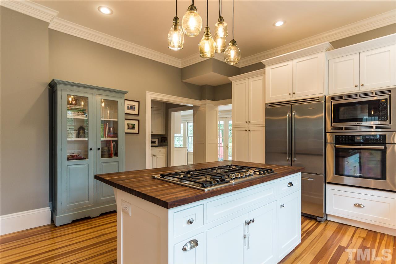 1605 Pineview Street Raleigh, NC 27608 - Photo 3 of 25