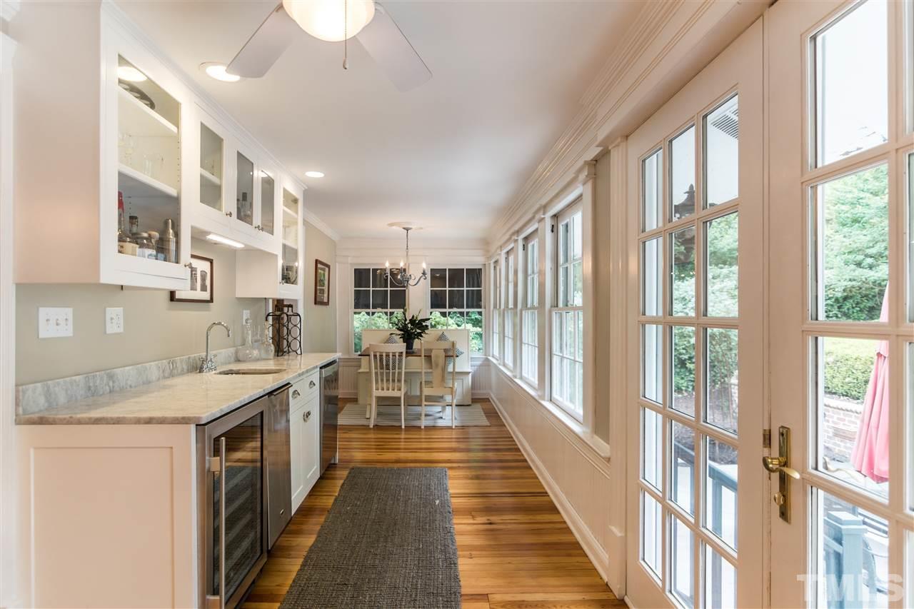 1605 Pineview Street Raleigh, NC 27608 - Photo 8 of 25