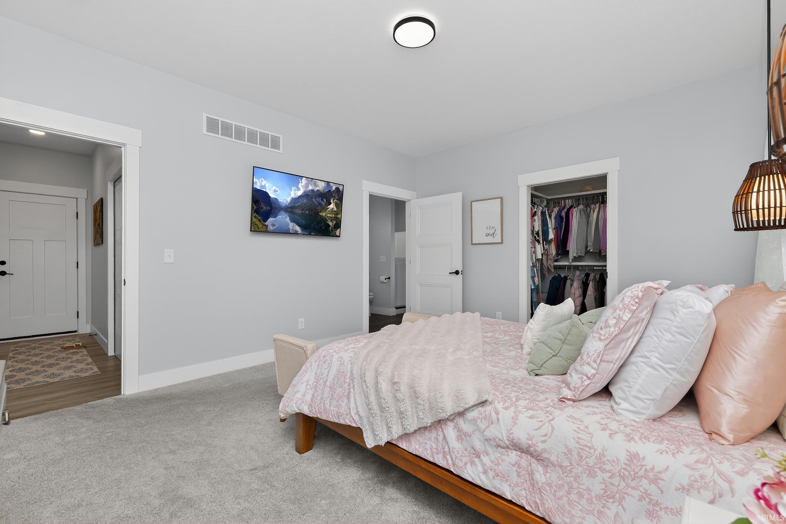 313 Rigg Street New Carlisle, IN 46552 - Photo 18 of 34