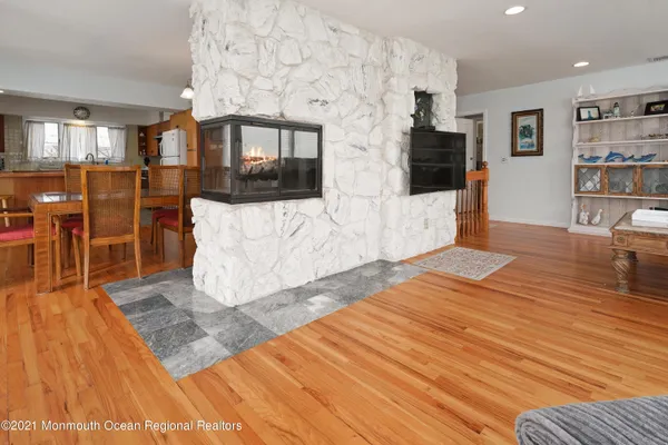 $6,000 | 218 Cartagena Drive, Brick, NJ 08723