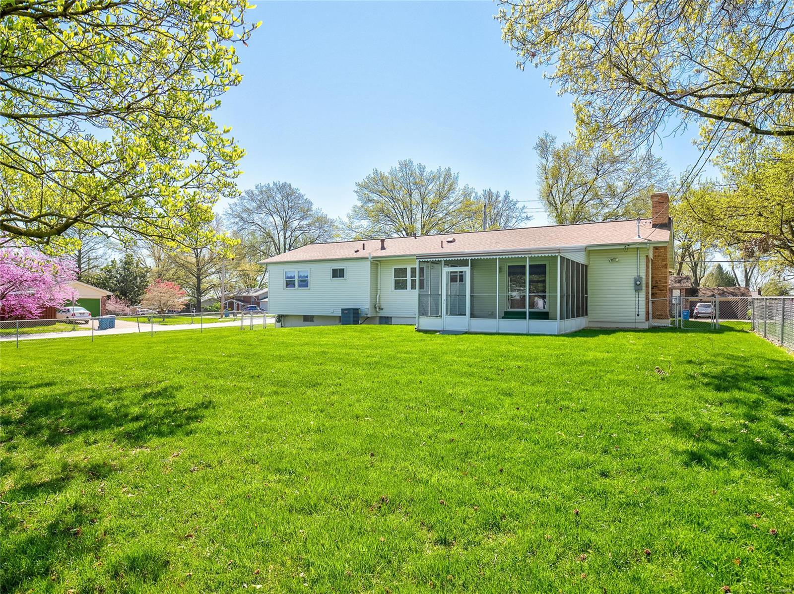 4439 Mattis Road St. Louis, MO 63128 - Photo 20 of 24 Gallery Image 20