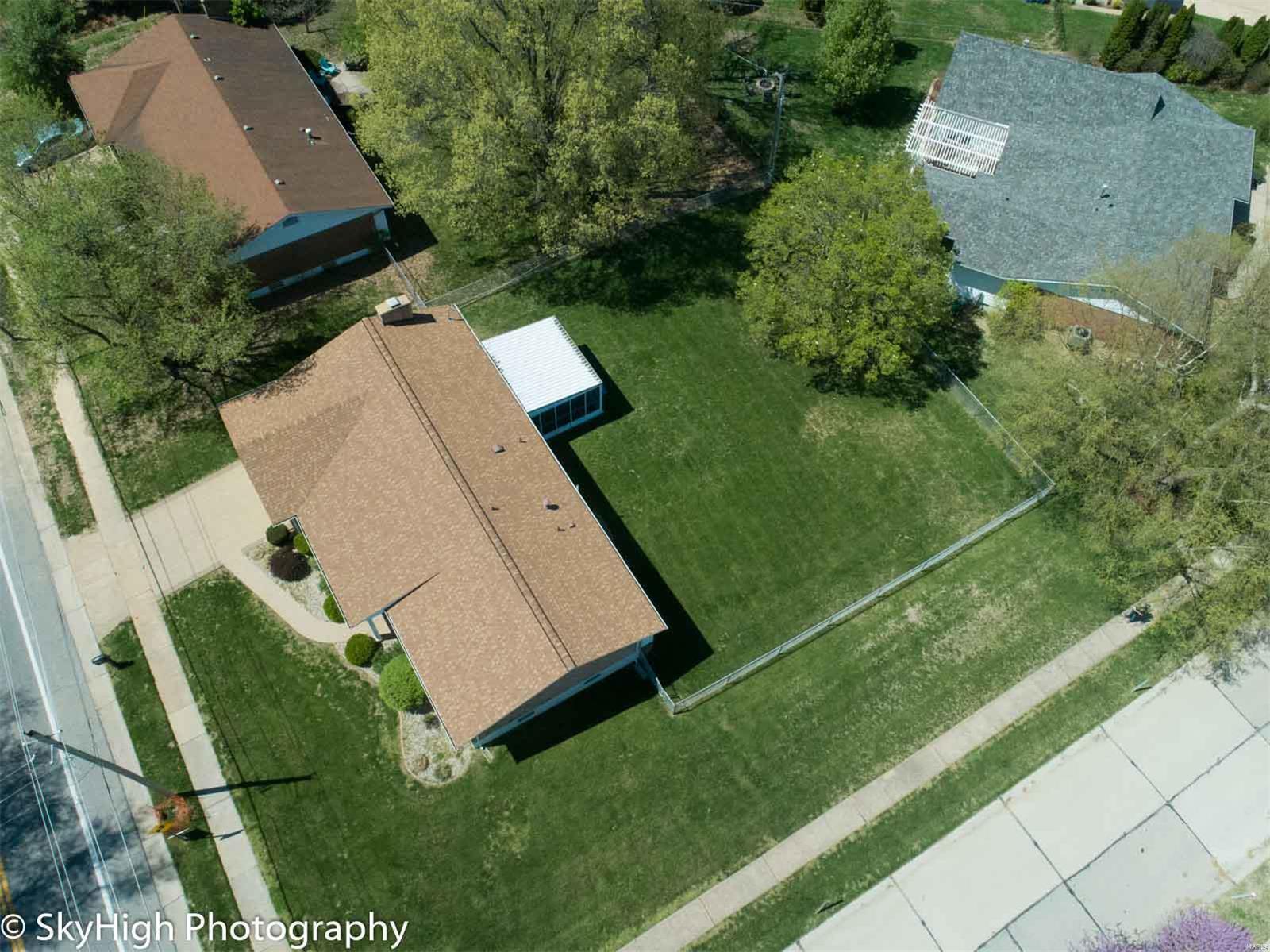 4439 Mattis Road St. Louis, MO 63128 - Photo 23 of 24 Gallery Image 23