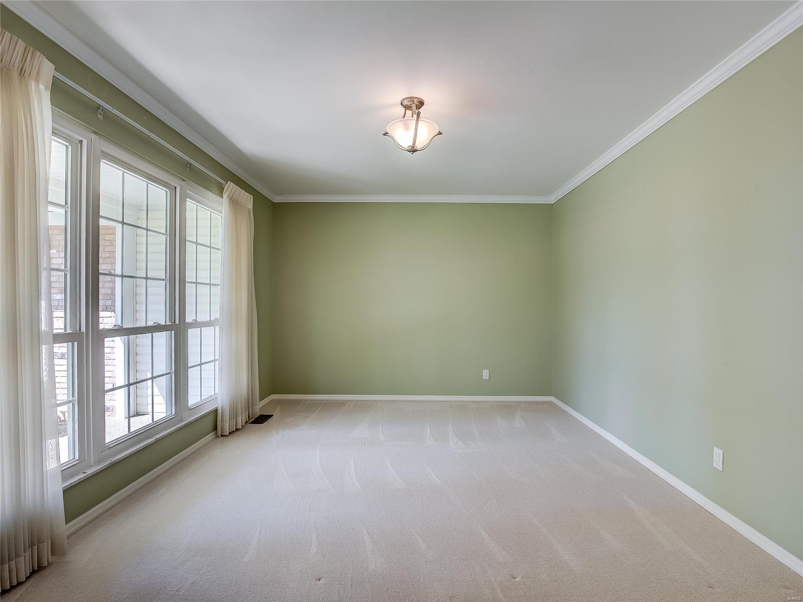 4439 Mattis Road St. Louis, MO 63128 - Photo 4 of 24 Gallery Image 4