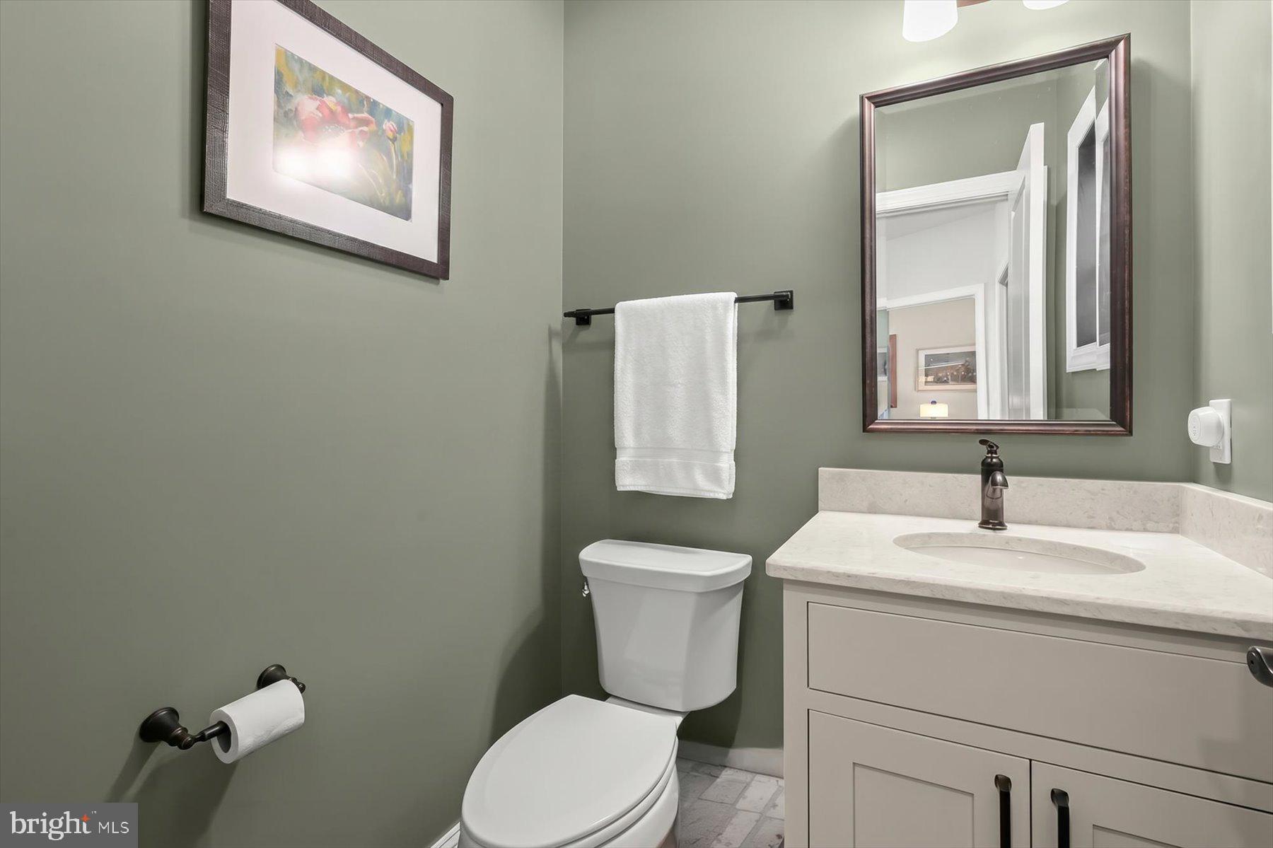 20 Shore Walk Road Riva, MD 21140 - Photo 28 of 71 Main level powder room