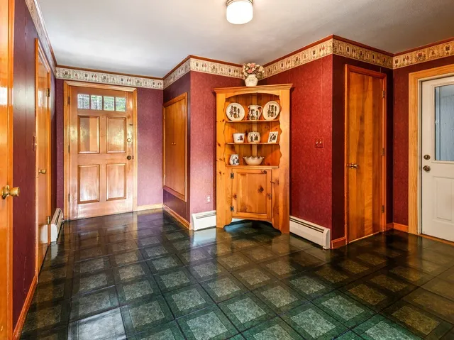 $525,000 | 30 Russell Hill Road, Ashburnham, MA 01430