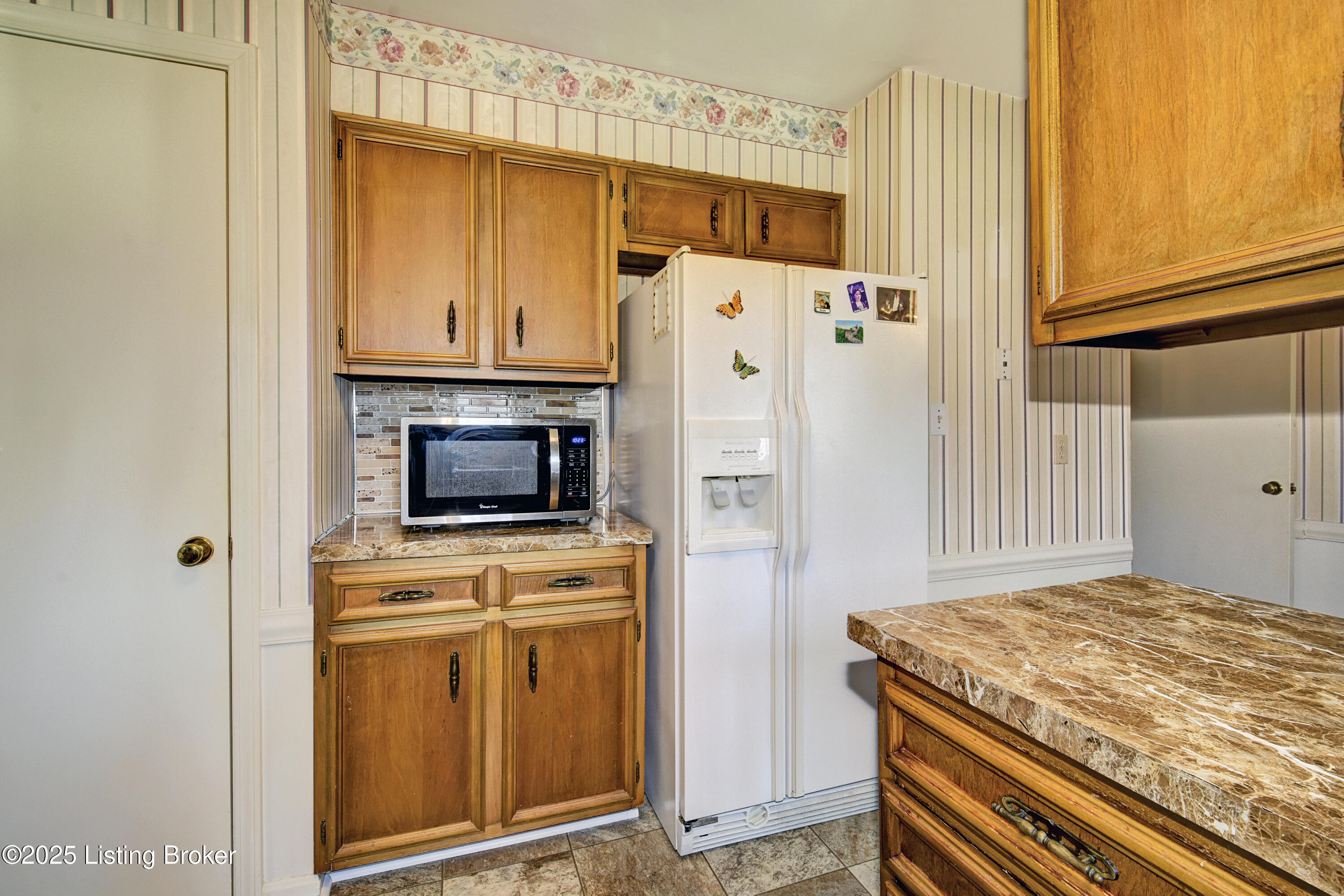 5509 Hidden Road Louisville, KY 40291 - Photo 11 of 33 _DSC4095_7_8