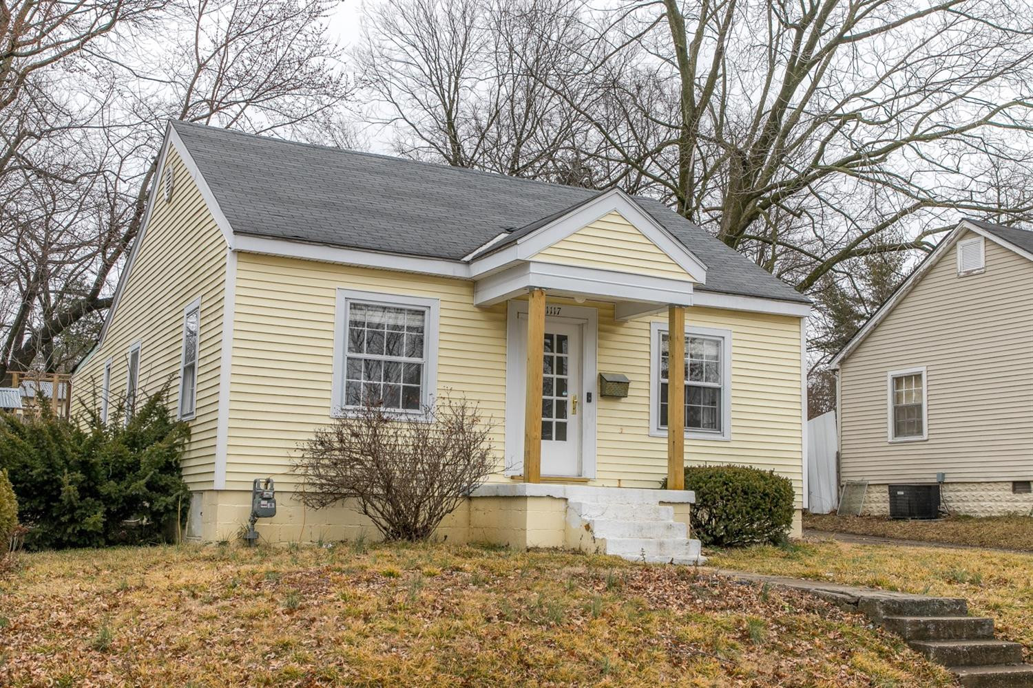 1117 Sparks Road Lexington, KY 40505 - Photo 3 of 38 Photo 3