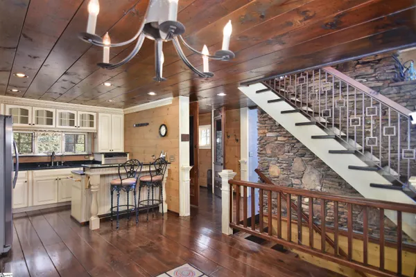 $899,900 | 126 Columbine Way, Cleveland, SC 29635