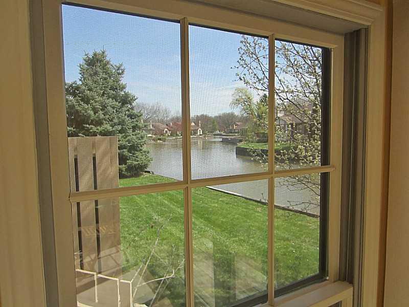 7452 Sylvan Ridge Road Indianapolis, IN 46240 - Photo 2 of 24 Gallery Image 2