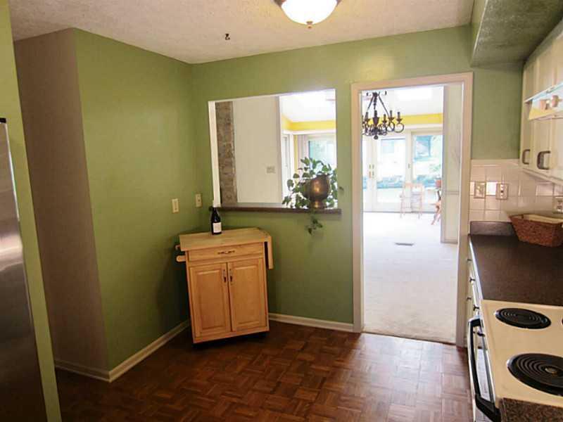 7452 Sylvan Ridge Road Indianapolis, IN 46240 - Photo 12 of 24 Gallery Image 12