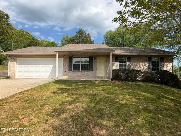 $1,800 | 4906 Stewart Ridge Road, Knoxville, TN 37938