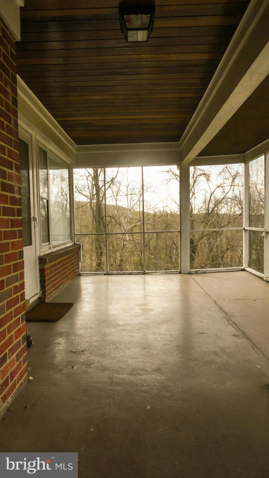1101 Broadview Road Fort Washington, MD 20744 - Photo 9 of 30 IN-CLOSED PORCH