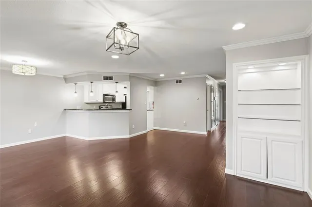 $2,450 | 9440 Timberleaf Drive, Dallas, TX 75243