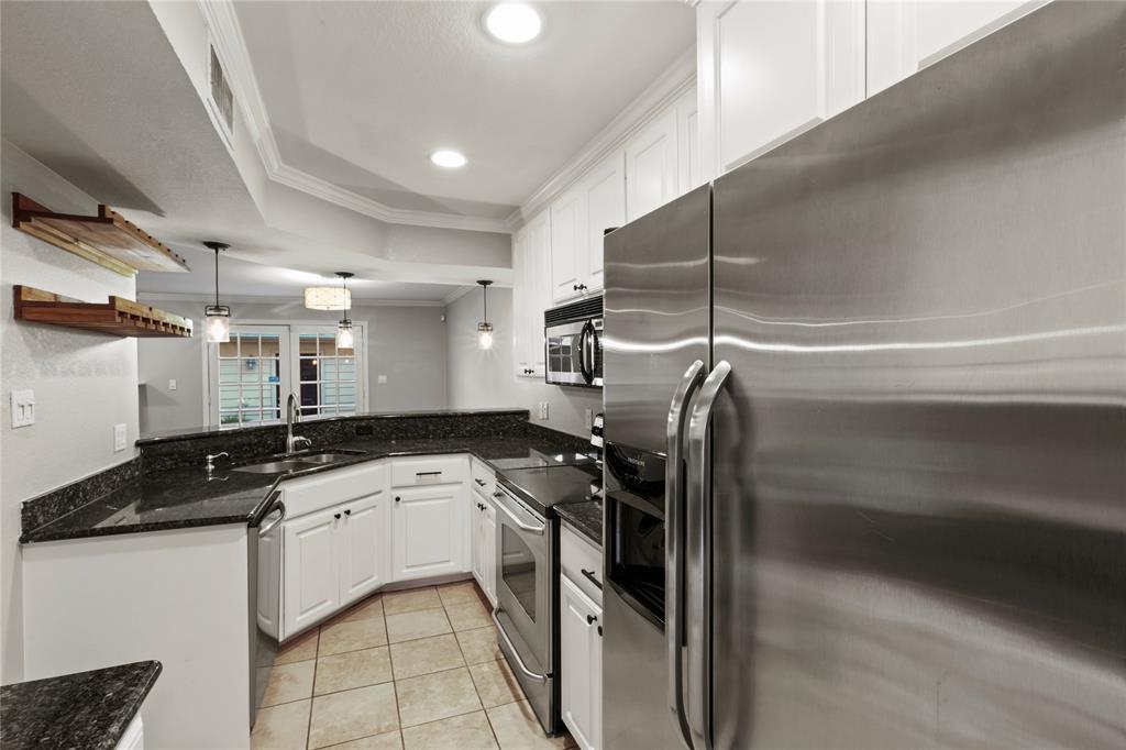 9440 Timberleaf Drive Dallas, TX 75243 - Photo 9 of 27