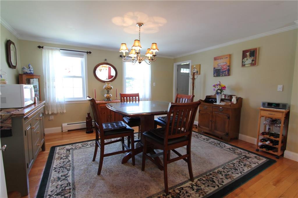 4 Thomas Road York, ME 03909 - Photo 6 of 28 dining area