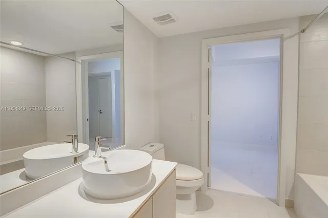 $3,250 | 4250 Biscayne Boulevard, Unit 1209, Miami, FL 33137