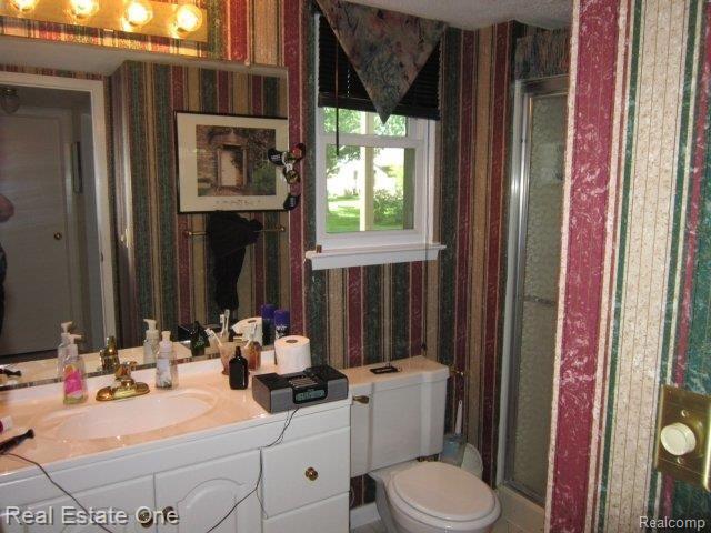 40345 Oak Tree Novi, MI 48375 - Photo 27 of 41 lower level full bath.JPG