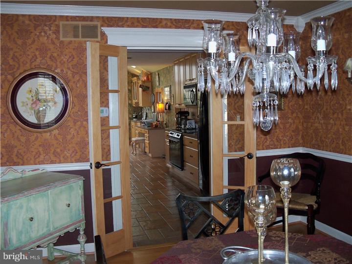 79 Home Road Hatboro, PA 19040 - Photo 6 of 25 Dining Room