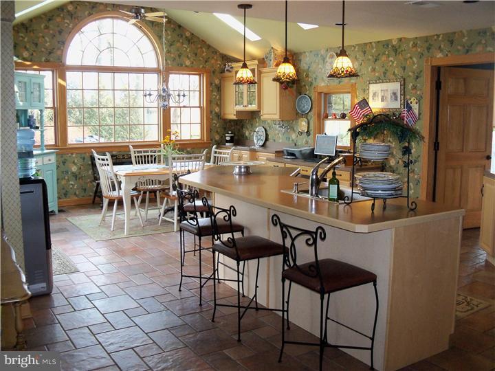 79 Home Road Hatboro, PA 19040 - Photo 7 of 25 Kitchen