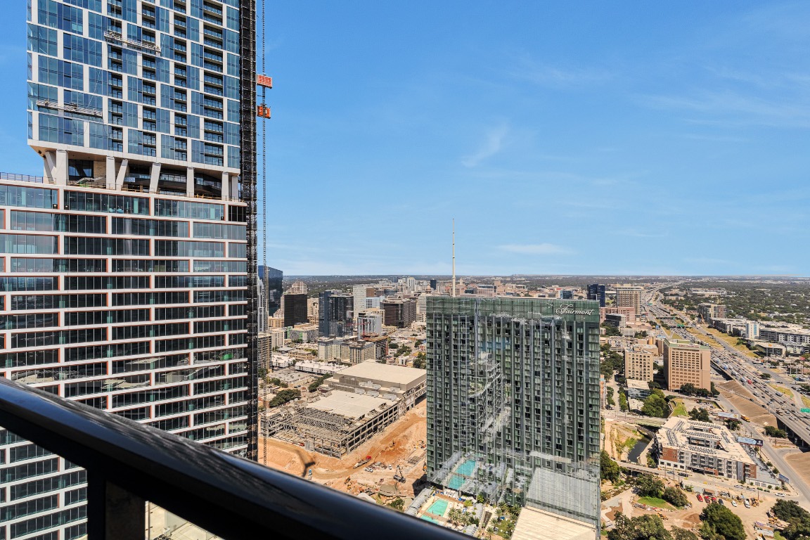 610 Davis Street, Unit 4406 Austin, TX 78701 - Photo 19 of 36 a view of a city from a balcony