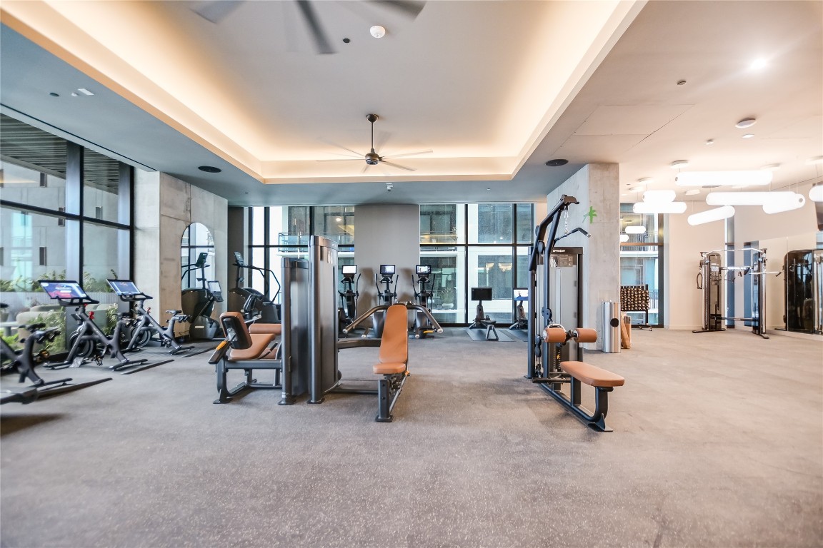 610 Davis Street, Unit 4406 Austin, TX 78701 - Photo 23 of 36 a view of a room with gym equipment