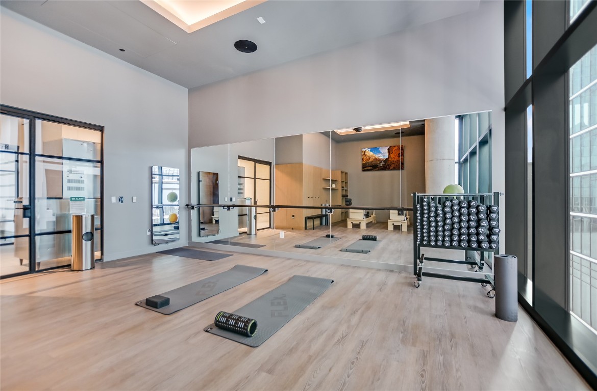 610 Davis Street, Unit 4406 Austin, TX 78701 - Photo 26 of 36