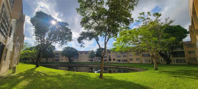 $1,400 | 6001 Northwest 61st Avenue, Unit 206, Tamarac, FL 33319