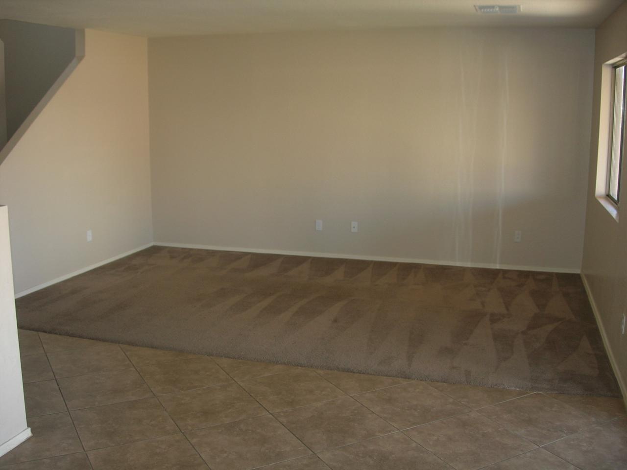 8532 West Riley Road Tolleson, AZ 85353 - Photo 4 of 10 FAMILY ROOM