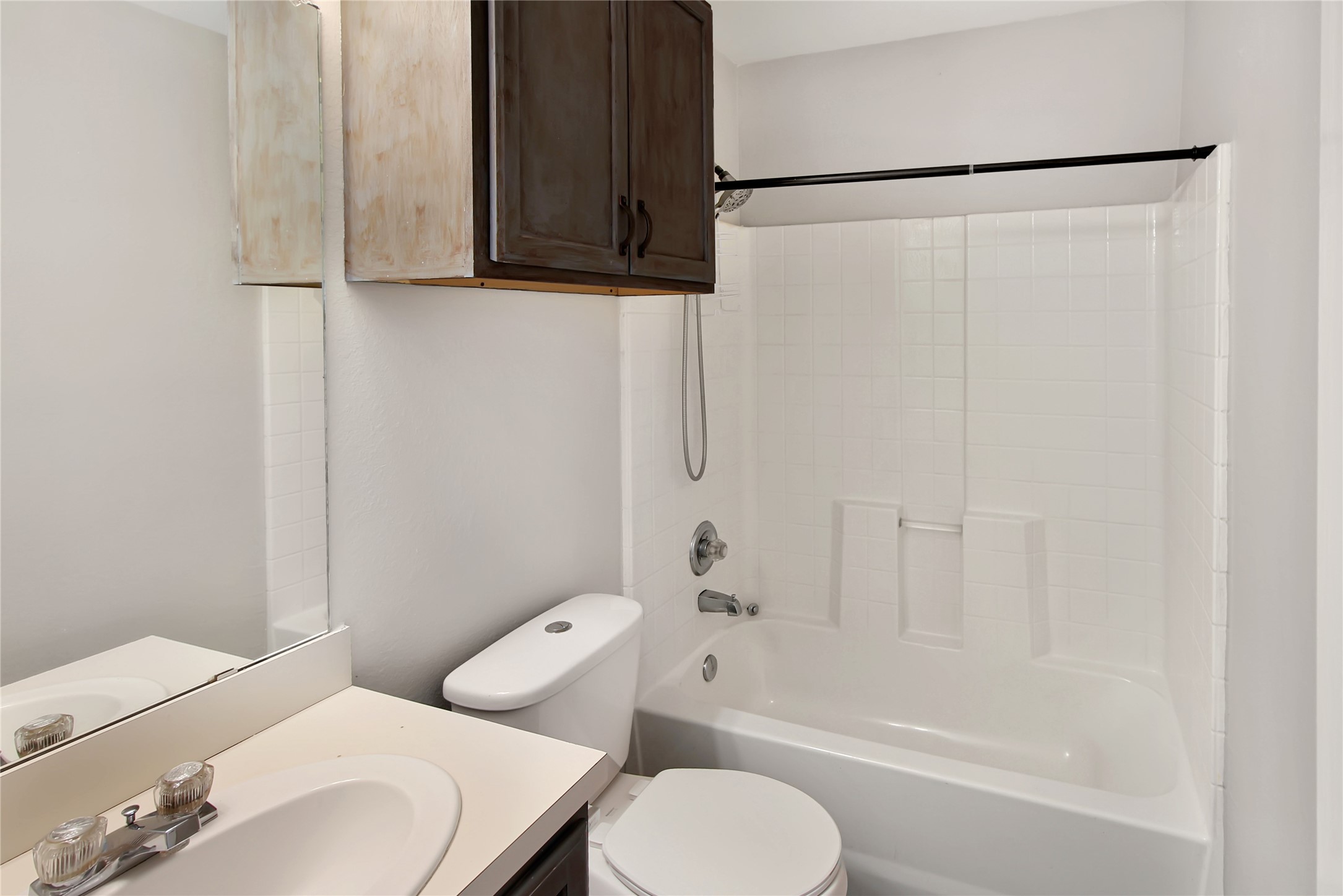 17239 Ranch Country Road Hockley, TX 77447 - Photo 12 of 31 Secondary Bath