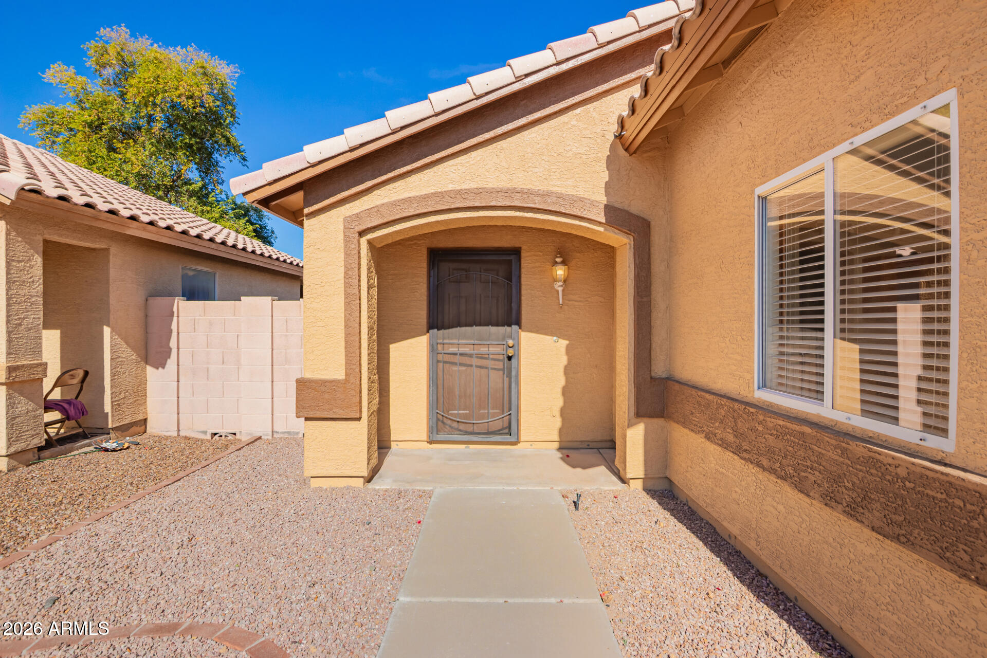 16184 West Hadley Street Goodyear, AZ 85338 - Photo 2 of 28 4 - Hadley