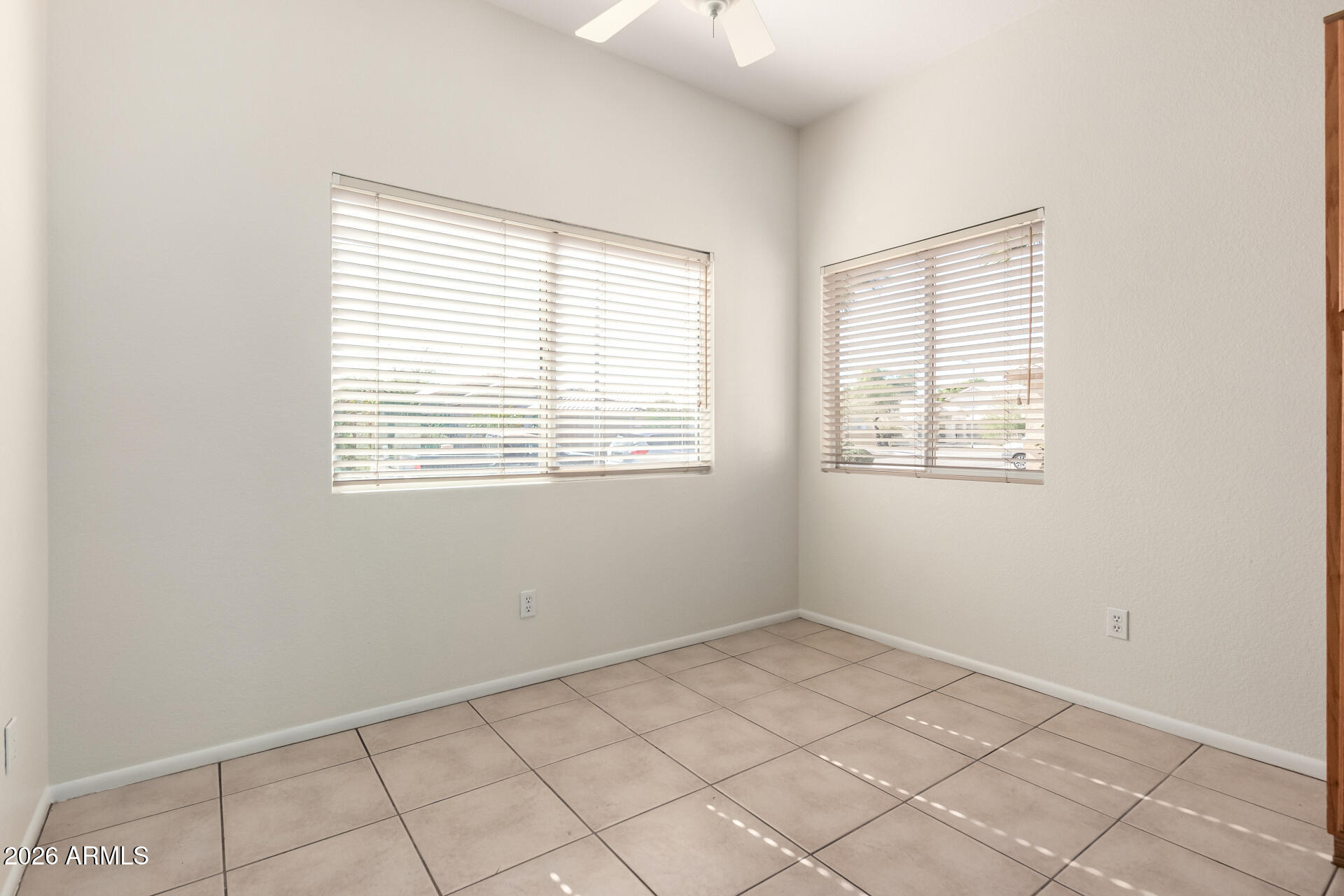 16184 West Hadley Street Goodyear, AZ 85338 - Photo 7 of 28 9 - Hadley