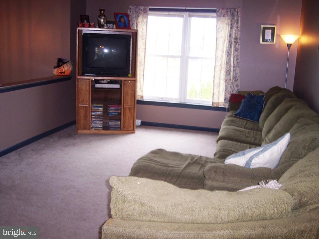 341 Lamparter Road Quarryville, PA 17566 - Photo 14 of 26 Gallery Image 14