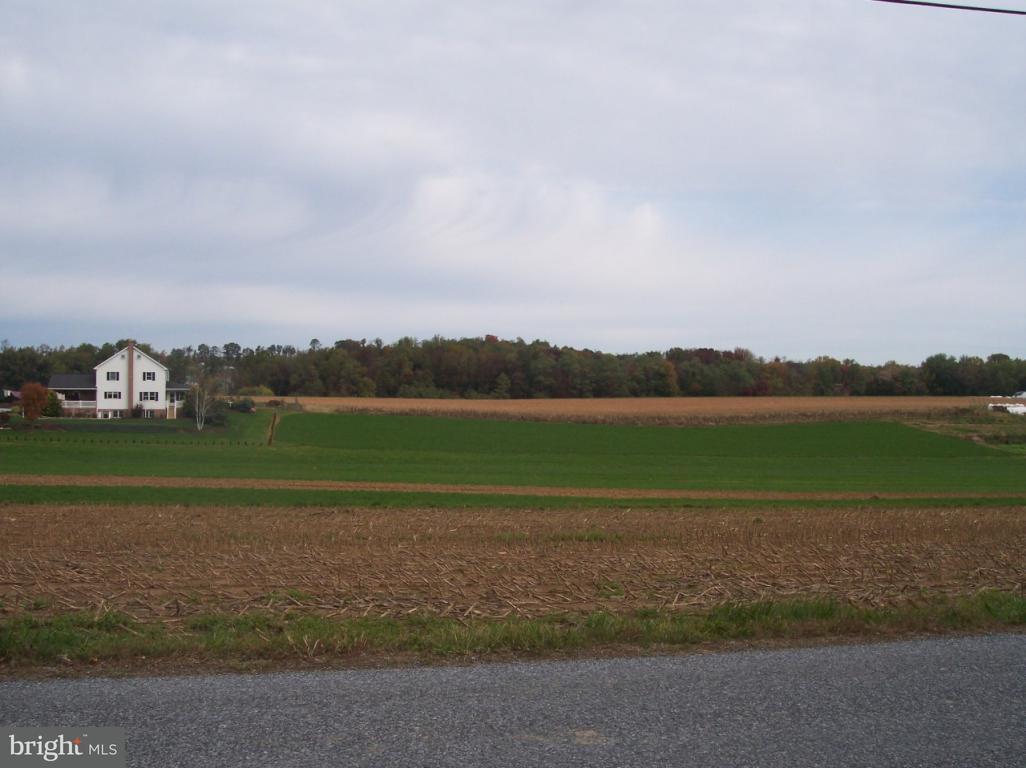341 Lamparter Road Quarryville, PA 17566 - Photo 4 of 26 Gallery Image 4