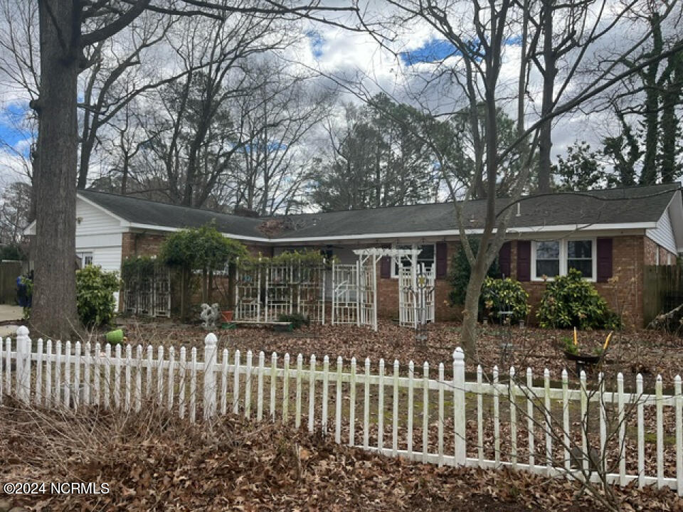 215 Hardee Road Greenville, NC 27858 - Photo 1 of 58 1