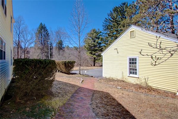 110 Belknap Road Framingham, MA 01701 - Photo 30 of 30 a backyard of a house
