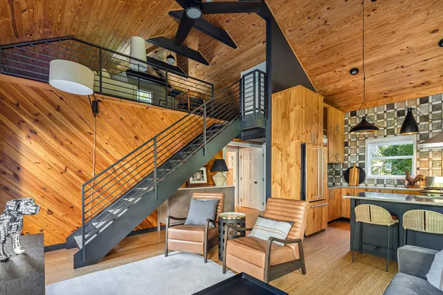 $1,995,000 | 3801 Flagler Avenue, Key West, FL 33040